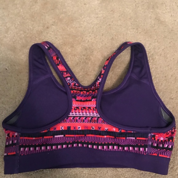 Pattern Nike Sports Bra - Picture 2 of 2